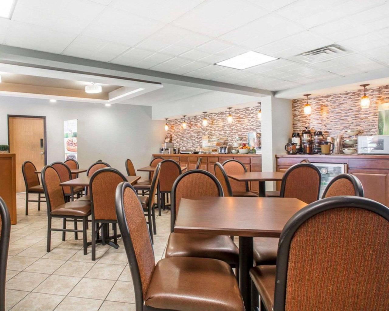 Quality Inn Us65 & E Battlefield Rd Springfield Kültér fotó