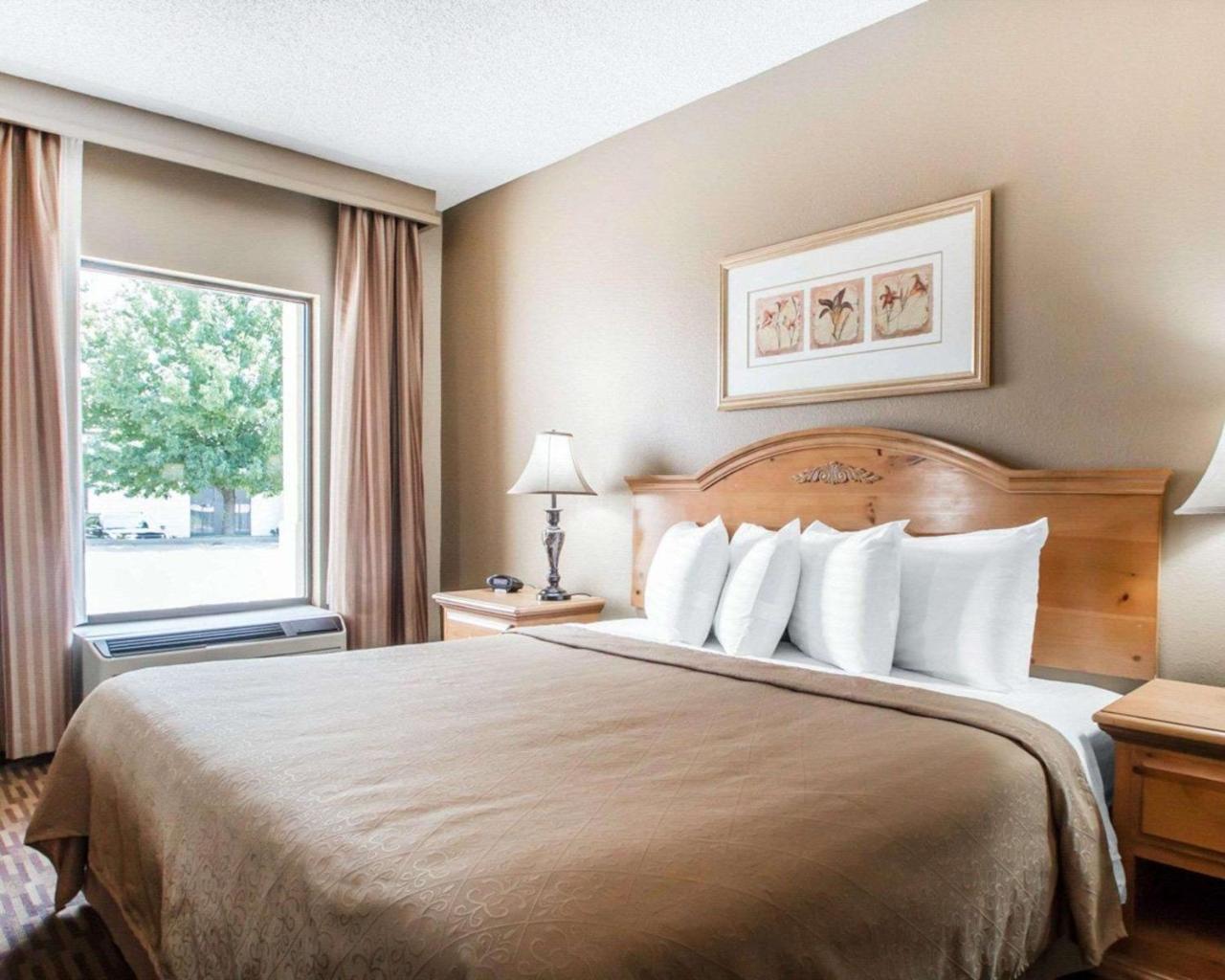 Quality Inn Us65 & E Battlefield Rd Springfield Kültér fotó